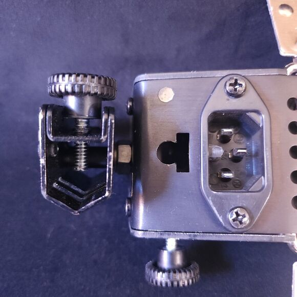 Lowel Tota-Lite Tungsten Continuous Lighting Unit Tested Flood Light w/ Bulb - Picture 6 of 7